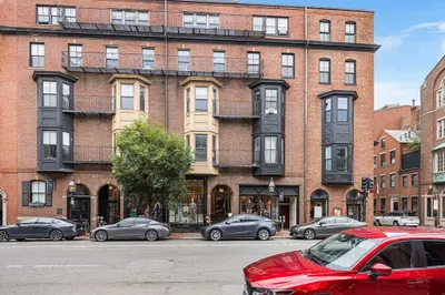 100 Charles St #5
