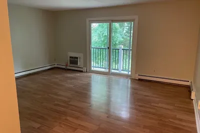 15 Chapel Hill #7 1