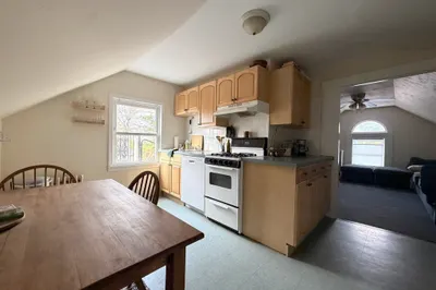 10 Summit Ave #6 1