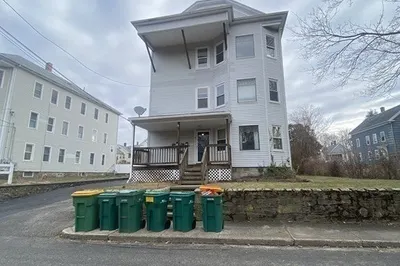 14 Pearl St #2 1