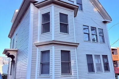 2 Chase St #2