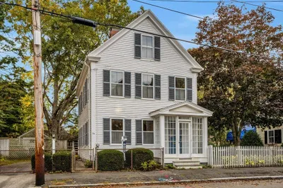 74 Purchase St 1