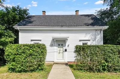 94 Liberty St
