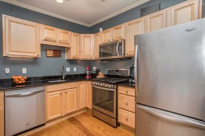 633 Dorchester Ave #3