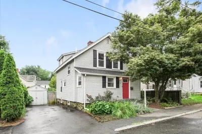 5 Franklin Ave 1
