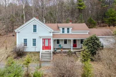 118 N Leverett Rd 1