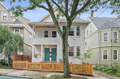 224 Summer St #1 1