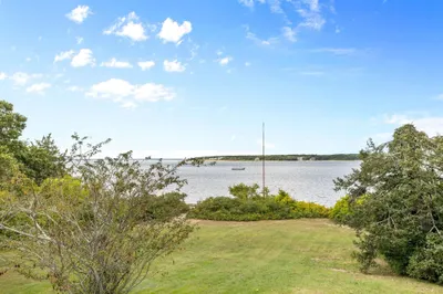 177 Bay Road 1