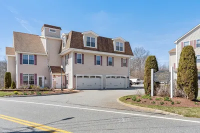 36 Middlesex Avenue #1 1