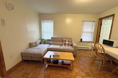 260 Aspinwall Ave 1