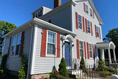 564 Dartmouth St #1F 1