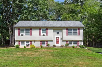 22 Reservoir Ave 1