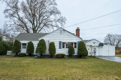 14 Burncolt Rd 1