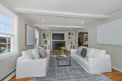 203 Woburn Street 1