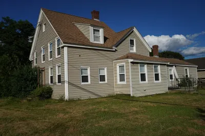 458-5 River Road #2