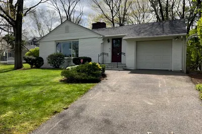 26 Kimlo Road 1