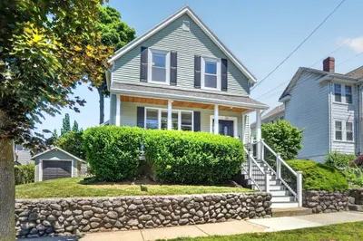 26 1st St 1