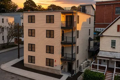 64 Nelson St 1