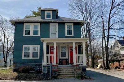 9 Aberdeen Rd #9