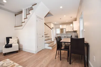 51 River St #51