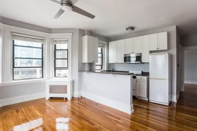 137 Peterborough St. #23