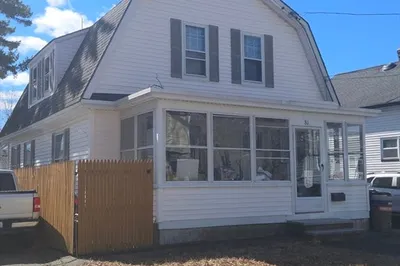 80 Upham St