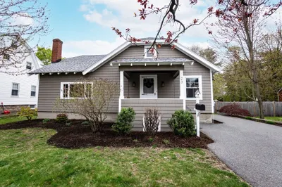23 Laurel Street 1