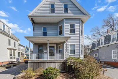 18 Eastman Rd 1