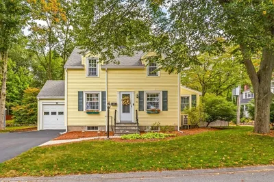 70 Meriam St