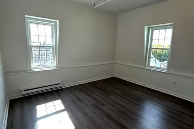 12 Walnut St #18