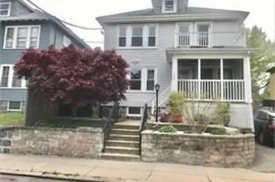 107 Wrentham St #2 1