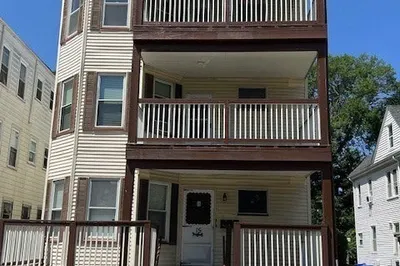 15 Vesta Rd 1