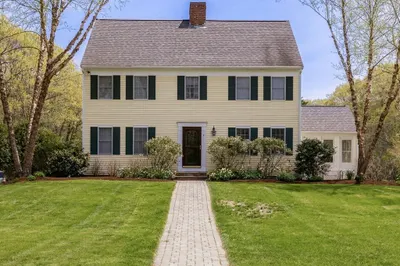 3 Longmeadow Way 1