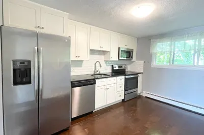 4 Woodcrest Ct #5
