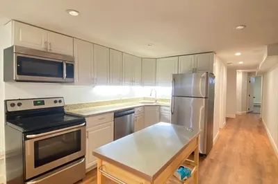 1518 Commonwealth Ave #1
