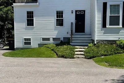 26 Main St #Rear