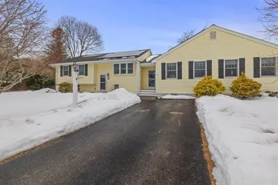 7 Pierce Rd