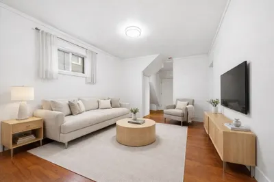 10 3rd Ave #1