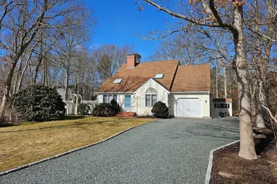 49 Seashell Ln 1