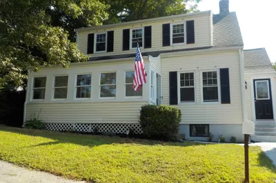 32 Prospect St 1