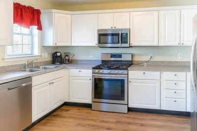 37 Glen Ave #15 1