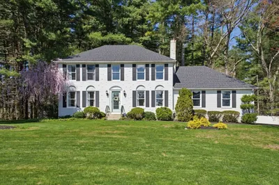 24 Matthew Dr