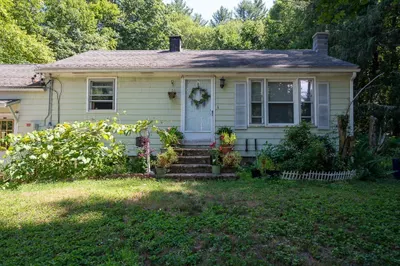 511 E County Rd 1