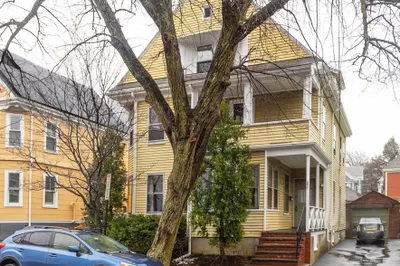 21 Burnside Ave 1