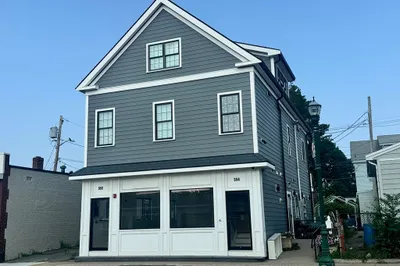 352-354 Washington St 1