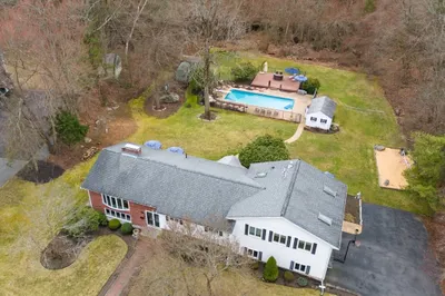 3 Winchester Drive 1