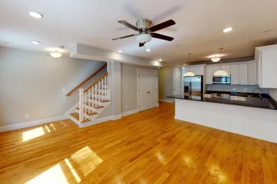 45 Spring Street #17A 1