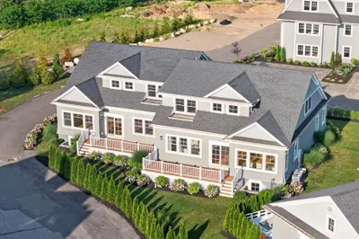 533 Woods Hole Road #B102 1