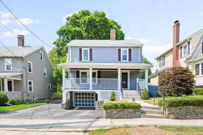 277 Appleton St 1