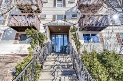 229 Vernon St #1 1